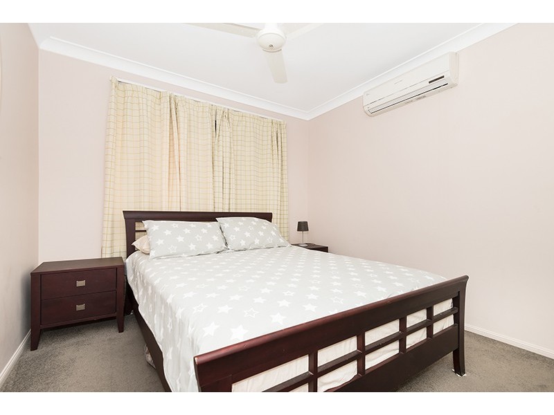 20 Waterfront Parade, Idalia QLD 4811