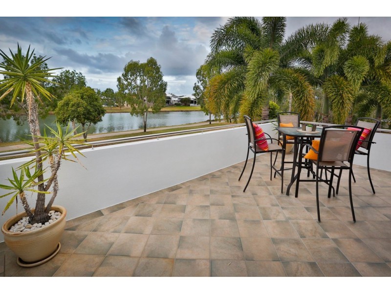 54 Lakeshore Circuit, Idalia QLD 4811