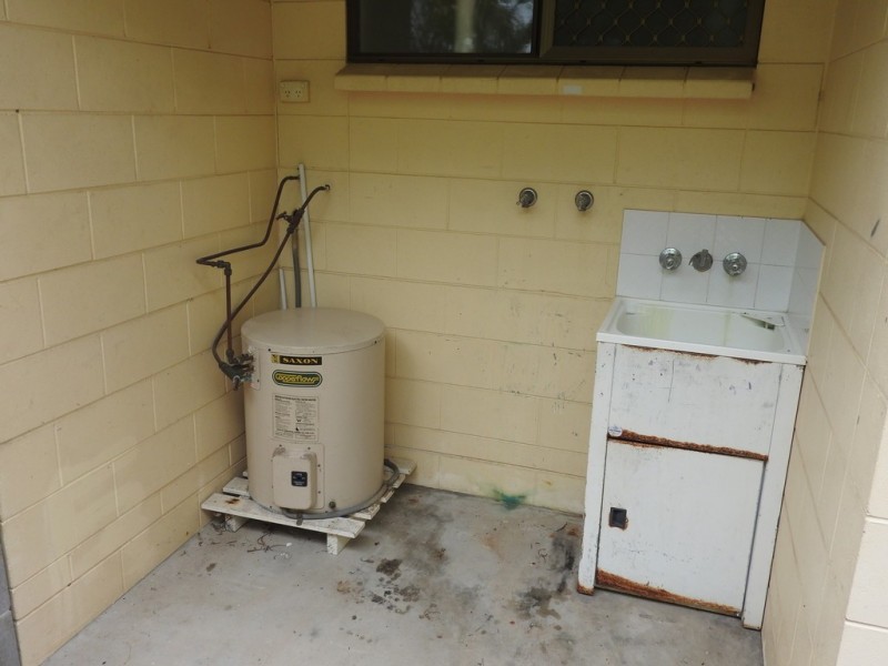 2/33 Ninth Avenue, Railway Estate QLD 4810