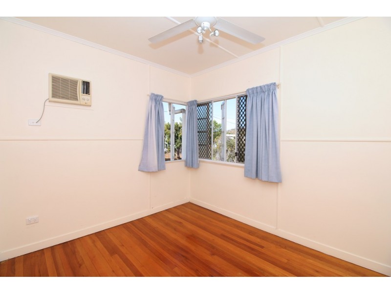 37 Peel Street, Garbutt QLD 4814