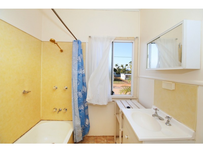 37 Peel Street, Garbutt QLD 4814