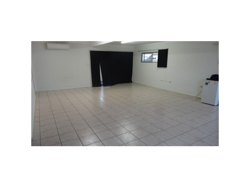 1/114 Cambridge Street, Gulliver QLD 4812