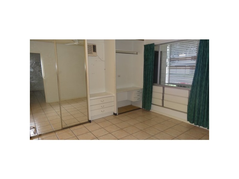 1/114 Cambridge Street, Gulliver QLD 4812