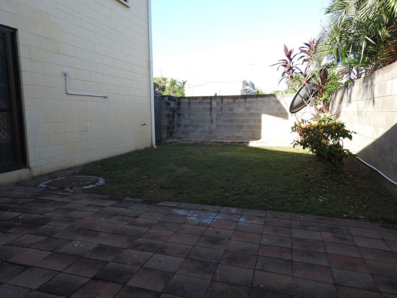 4/33 Ninth Avenue, Railway Estate QLD 4810