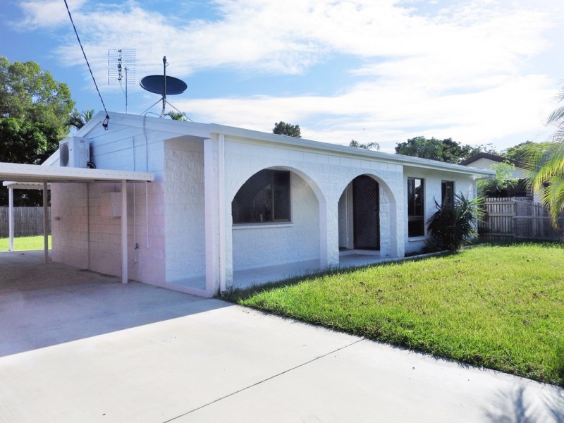 4 Salina Drive, Kelso QLD 4815