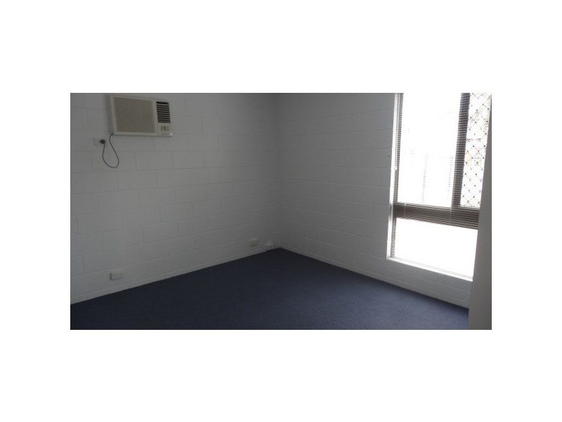 4 Salina Drive, Kelso QLD 4815