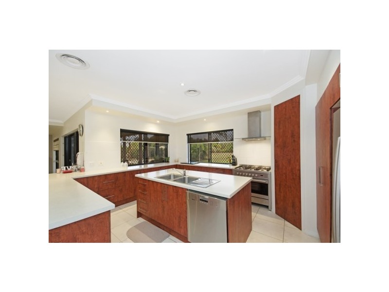 20 Salamander Street, Bluewater QLD 4818