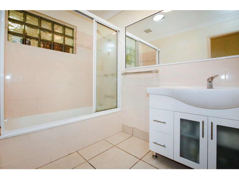 30 Colchester Crescent, Kirwan QLD 4817