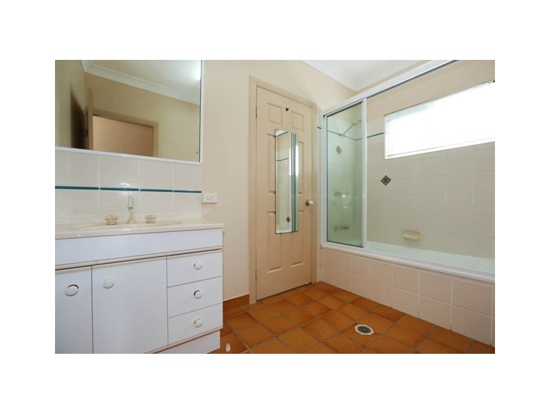 10 Sweetgum Place, Kirwan QLD 4817