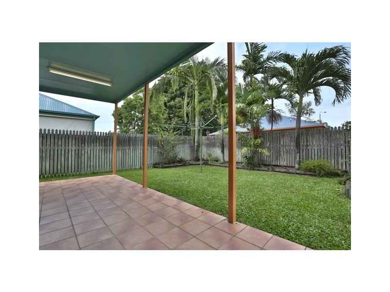 10 Sweetgum Place, Kirwan QLD 4817