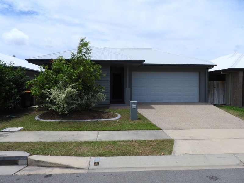 14 Grassbird Street, Oonoonba QLD 4811