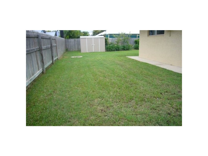 17 Lakeshore Circuit, Idalia QLD 4811