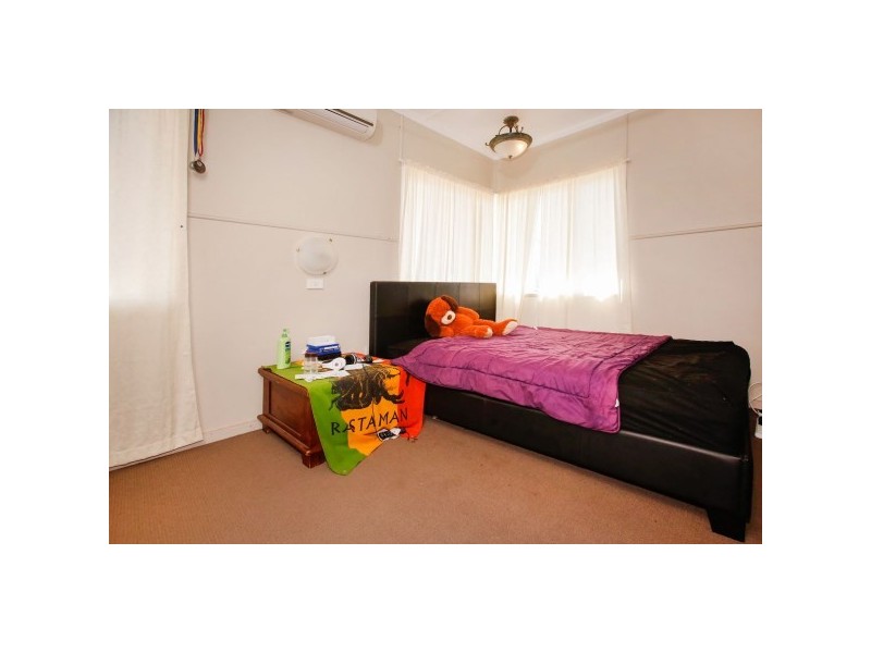 55 Lowth Street, Rosslea QLD 4812