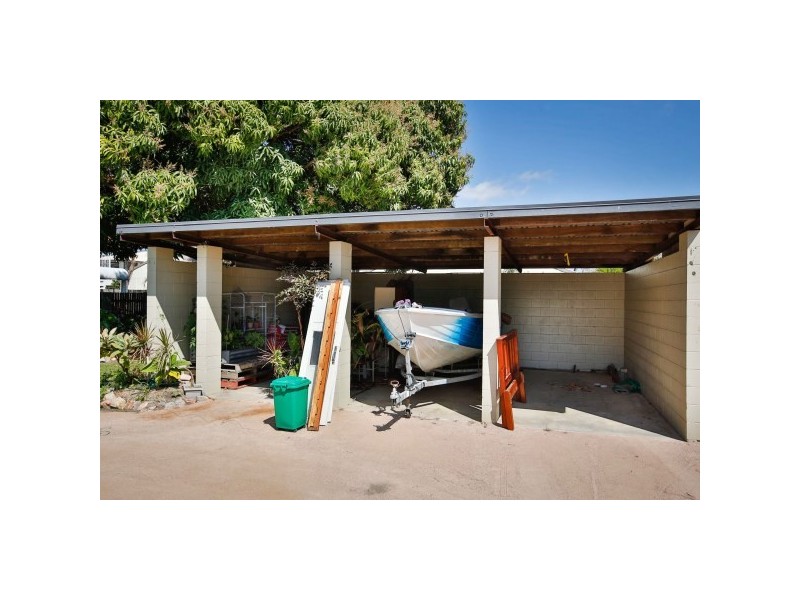 55 Lowth Street, Rosslea QLD 4812