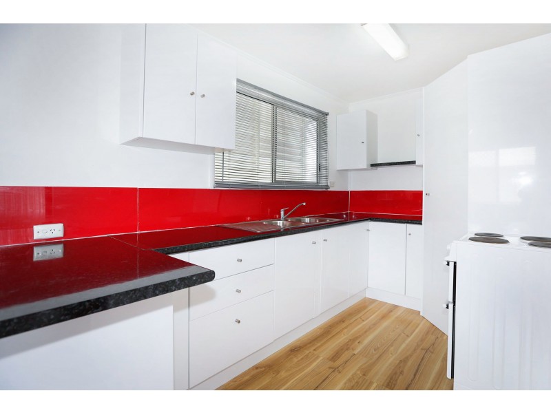 42 Kulgun Crescent, Kelso QLD 4815