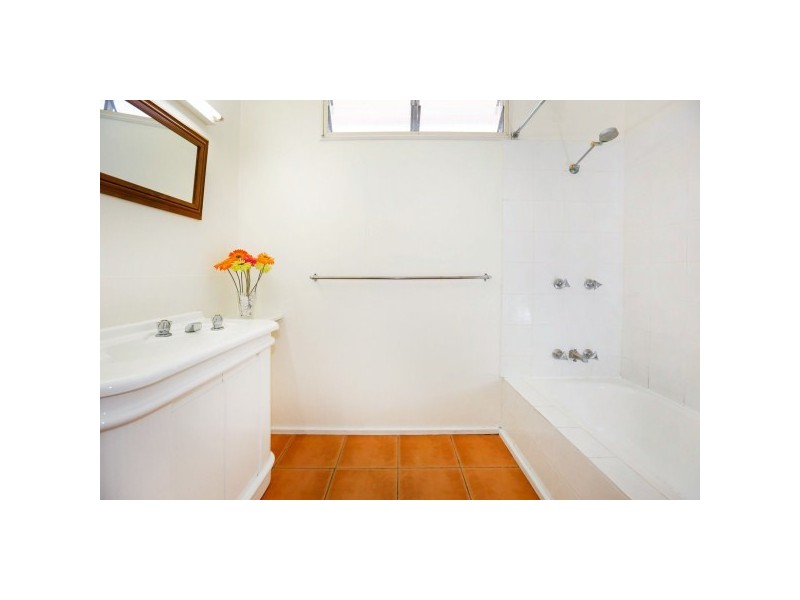 5 Benito Court, Heatley QLD 4814