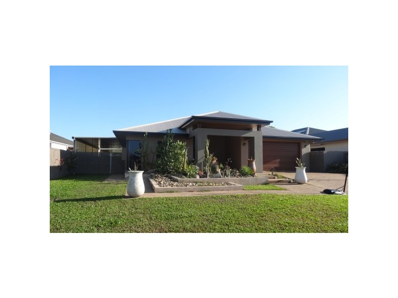 18 Albatross Court, Kirwan QLD 4817