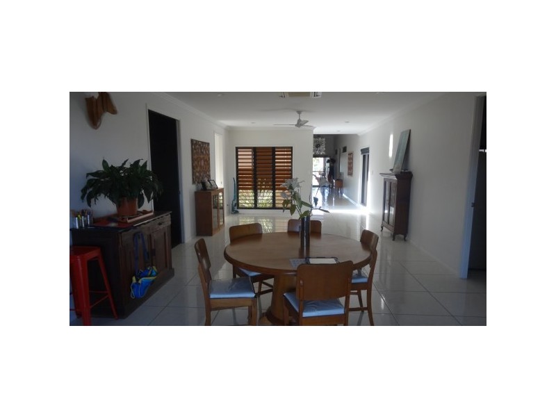 18 Albatross Court, Kirwan QLD 4817