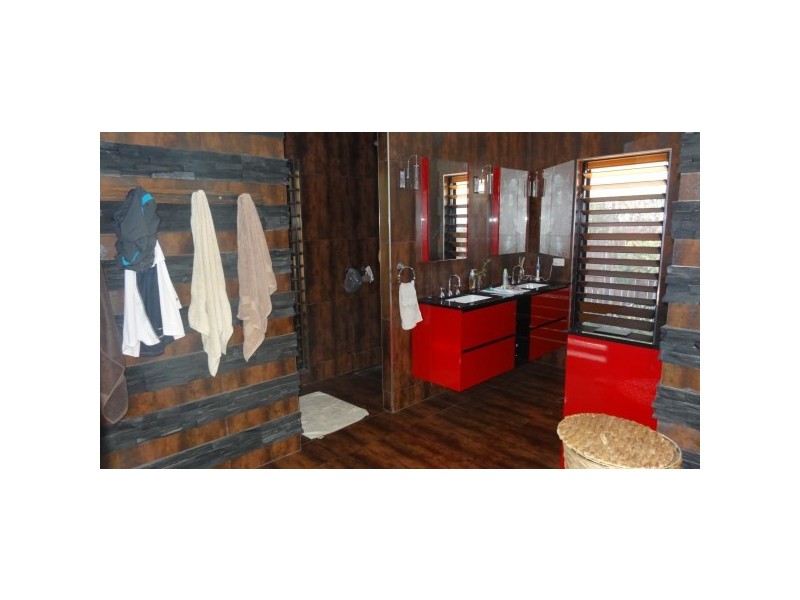 18 Albatross Court, Kirwan QLD 4817