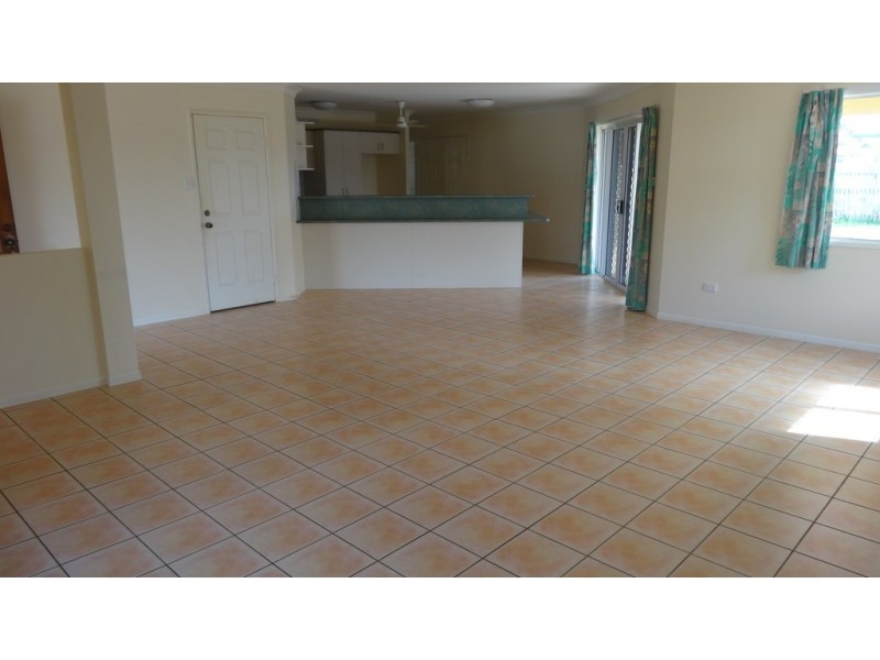 29 Pacific Avenue, Bushland Beach QLD 4818