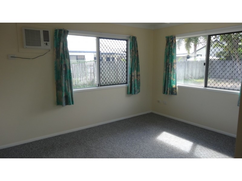 29 Pacific Avenue, Bushland Beach QLD 4818