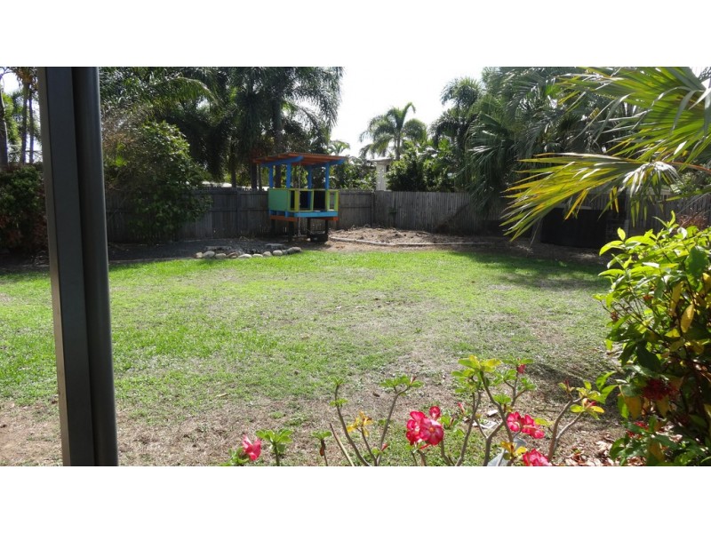 35 Bokirana Crescent, Kirwan QLD 4817