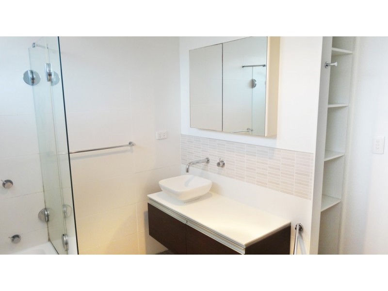 35 Bokirana Crescent, Kirwan QLD 4817