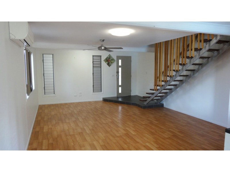 35 Bokirana Crescent, Kirwan QLD 4817