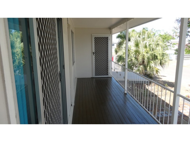 35 Bokirana Crescent, Kirwan QLD 4817