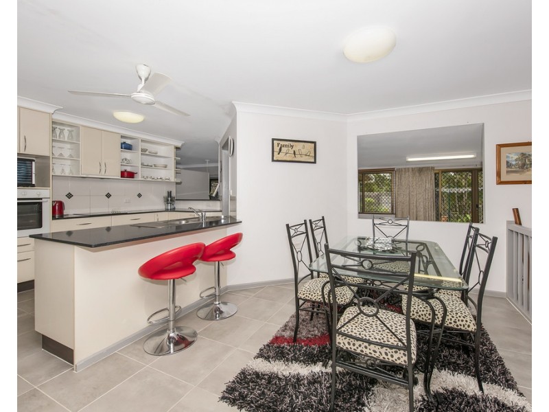 4 Winchester Court, Kirwan QLD 4817