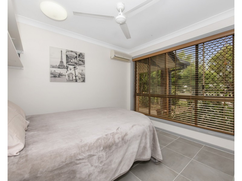 4 Winchester Court, Kirwan QLD 4817