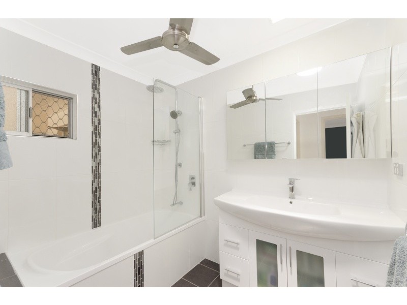 8 West Street, Aitkenvale QLD 4814