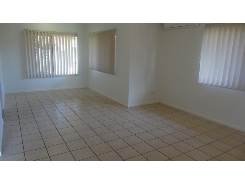 21 Milgate Crescent, Kirwan QLD 4817