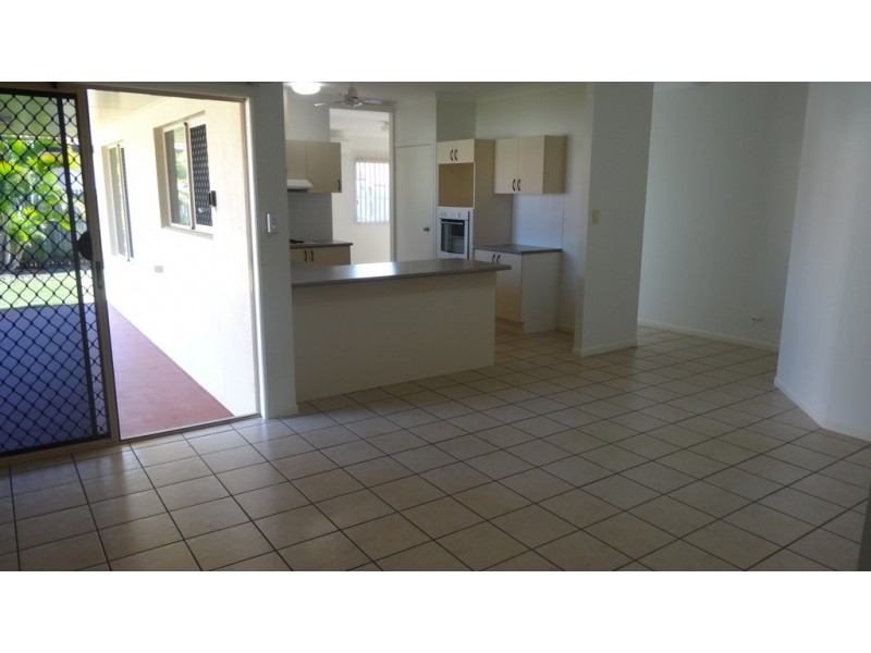 21 Milgate Crescent, Kirwan QLD 4817