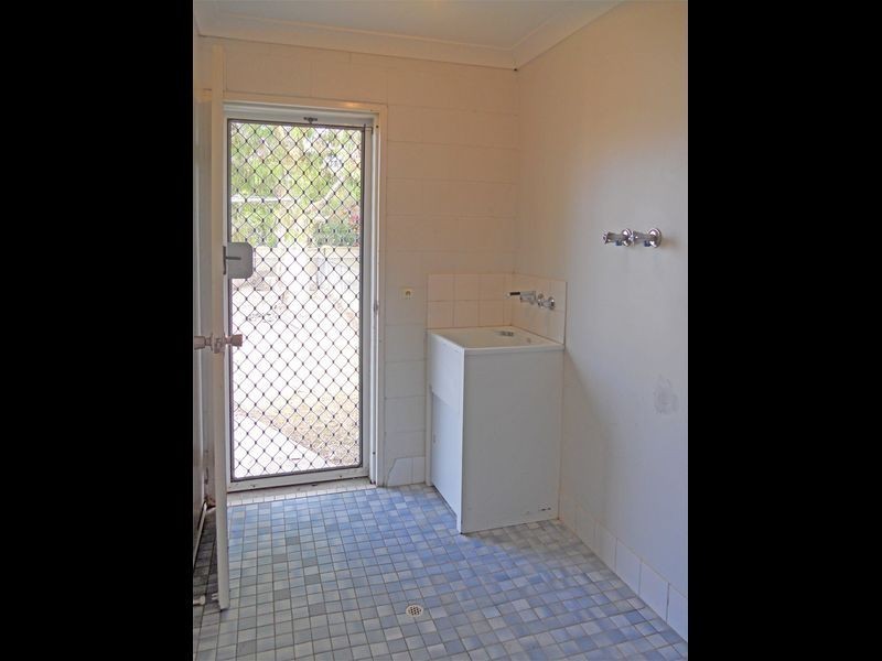 2/8 San Vito Crescent, Rasmussen QLD 4815