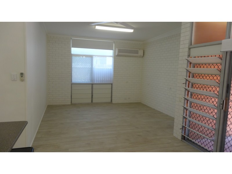 2/12 Kepler Street, Wulguru QLD 4811
