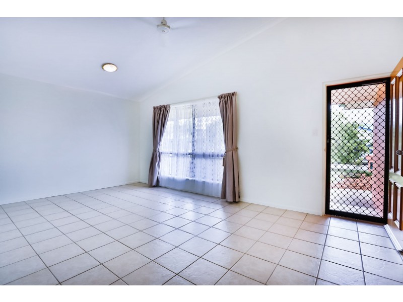 57 Bamboo Crescent, Mount Louisa QLD 4814