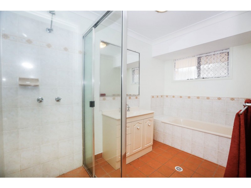 57 Bamboo Crescent, Mount Louisa QLD 4814