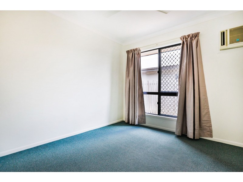 57 Bamboo Crescent, Mount Louisa QLD 4814