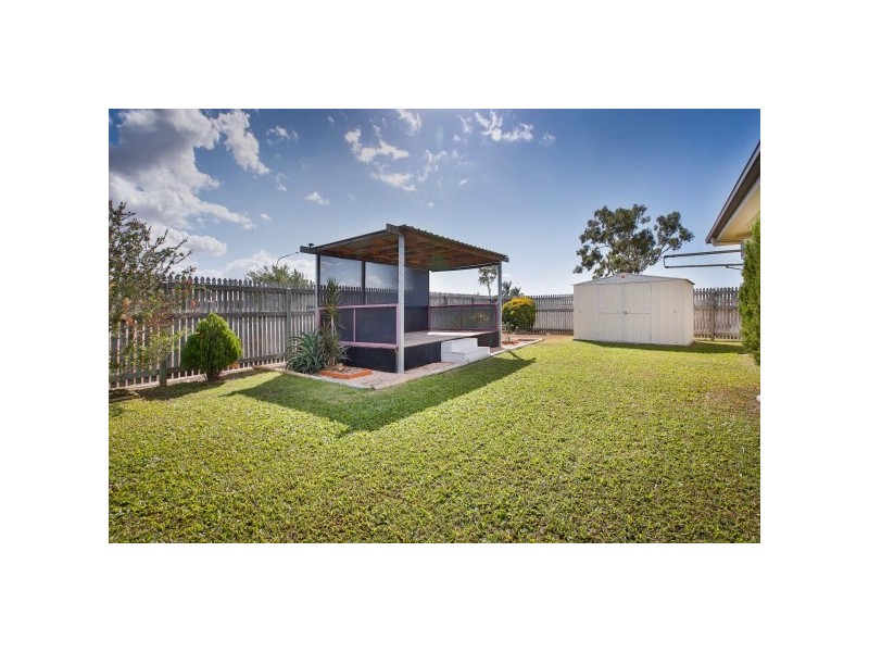 69 Feeney Avenue, Rasmussen QLD 4815