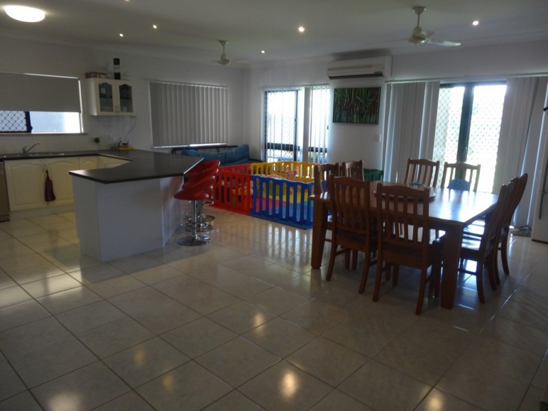 16 Bel Air Avenue, Kirwan QLD 4817