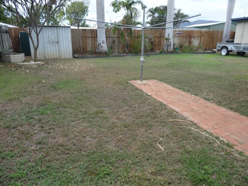12 Julia Street, Kirwan QLD 4817