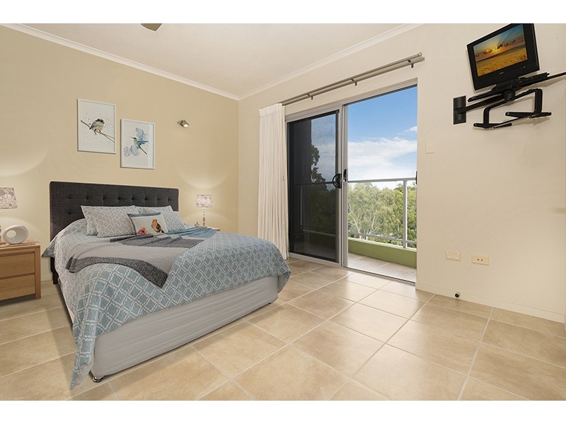 7/237-239 Riverside Boulevard, Douglas QLD 4814