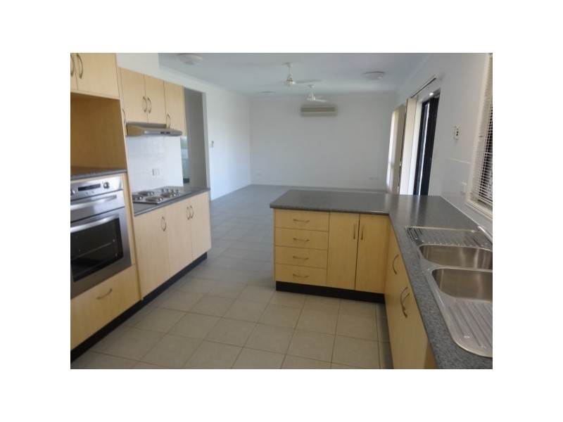 36 Bellingham Crescent, Kirwan QLD 4817