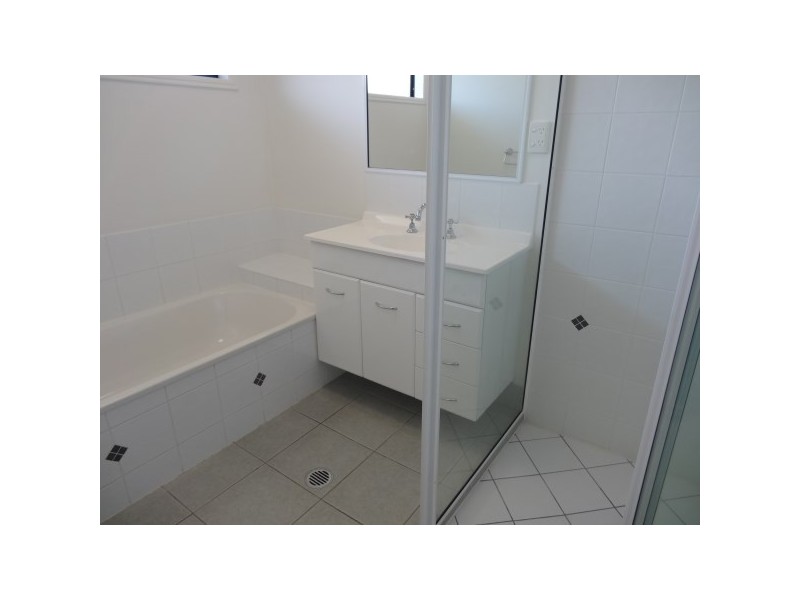 36 Bellingham Crescent, Kirwan QLD 4817