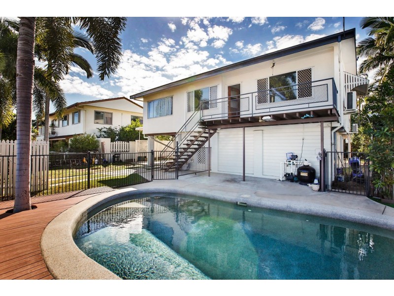 35 Crocker Street, Kirwan QLD 4817