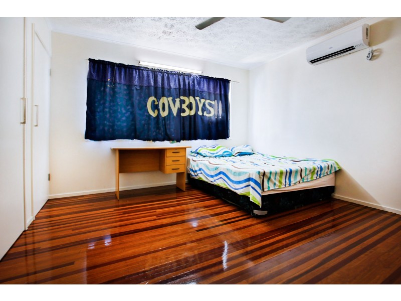 35 Crocker Street, Kirwan QLD 4817