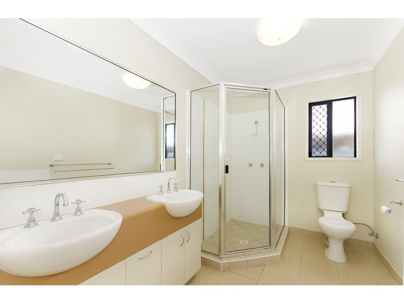 7 Eton Court, Burdell QLD 4818