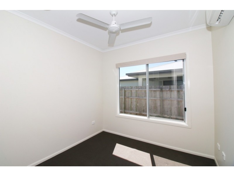 32 Brush Cherry Street, Mount Low QLD 4818