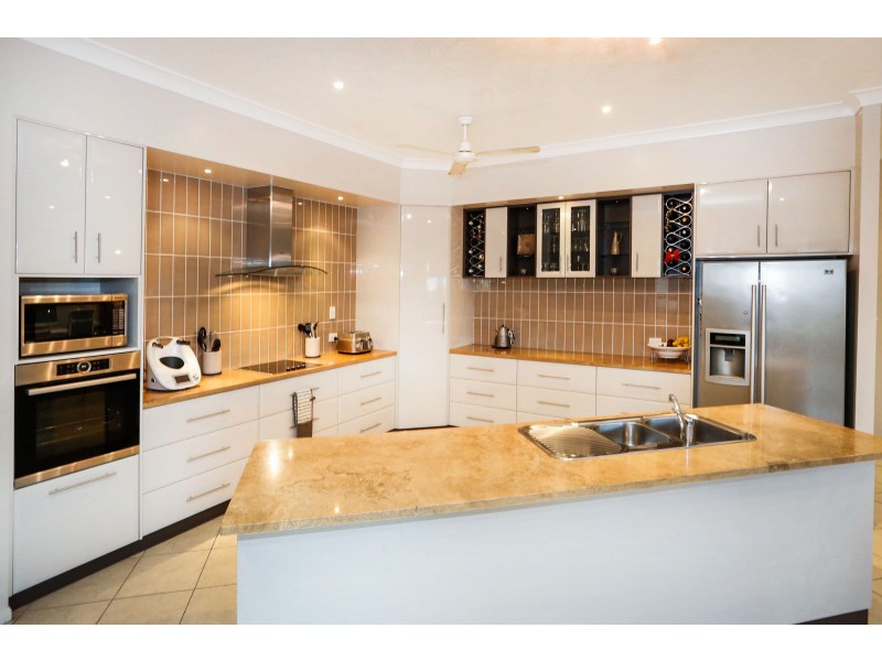 49 Timbury Way, Mount Louisa QLD 4814